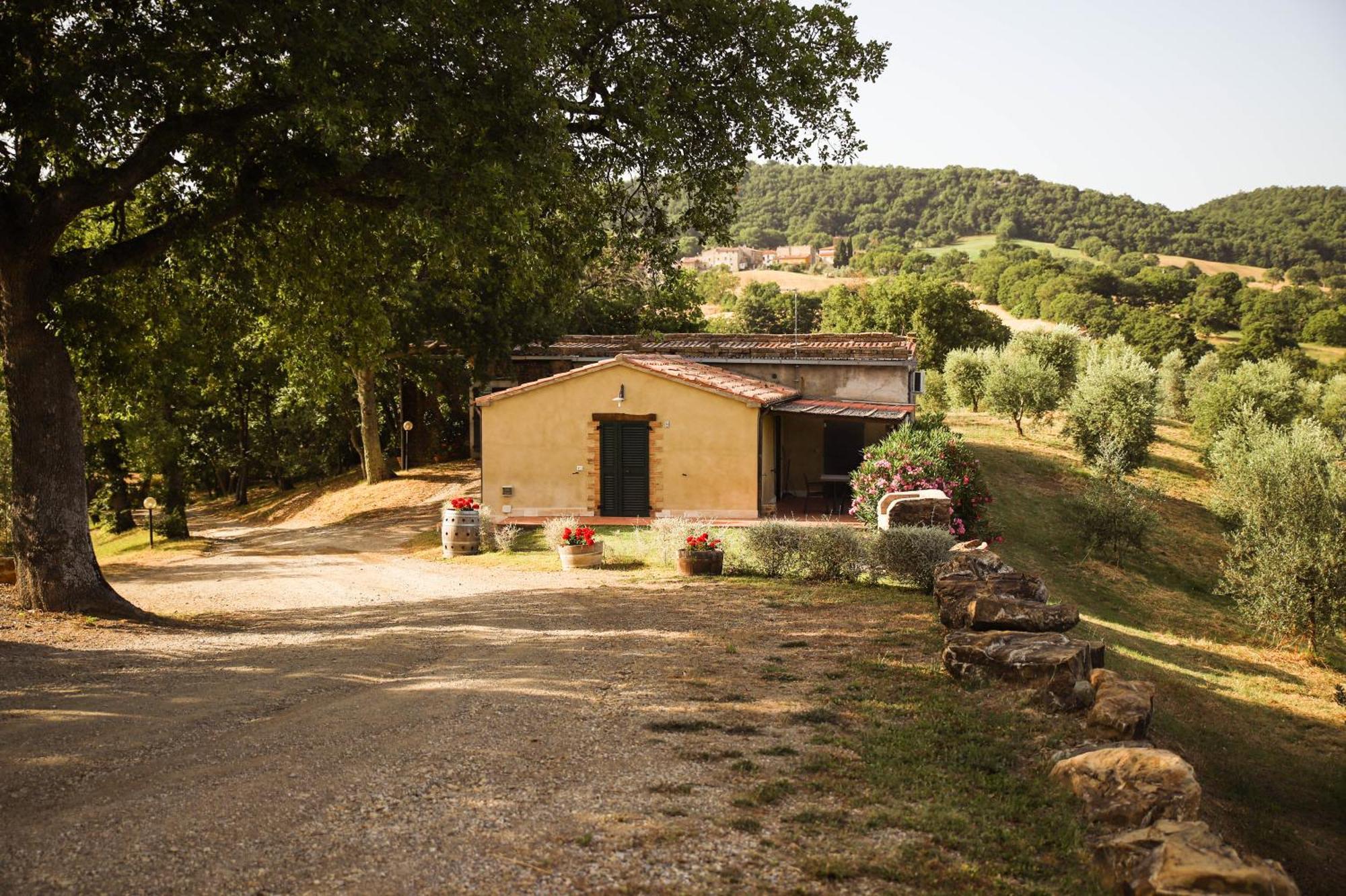 Bio Agriturismo Poggio Aione Сатурния Экстерьер фото